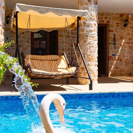 Güneş Villa *
